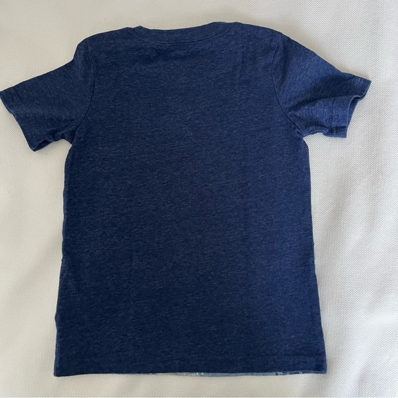 NWOT Carter’s Shark Graphic Jersey Tee 4T - Picture 2 of 4